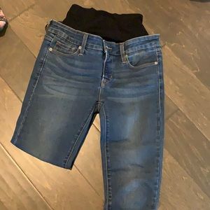Postpartum jeans